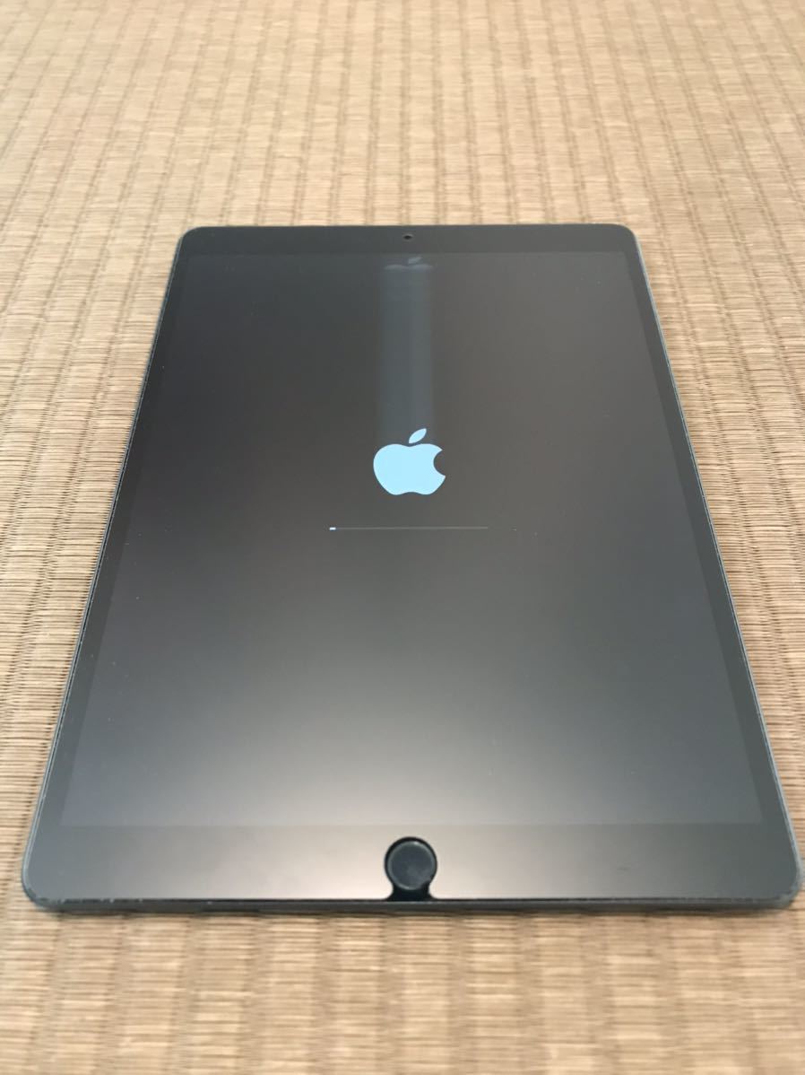 ジャンク品 第3世代 ipad air3 Wi-Fiモデル 64GB 本体のみ スペース