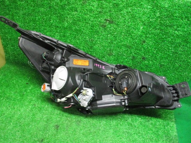 2010/5 レガシィ DBA-BR9 左ヘッドライト HID KOITO 100-20061 水没車からの取り外しで内部水混入 ジャンク_画像5