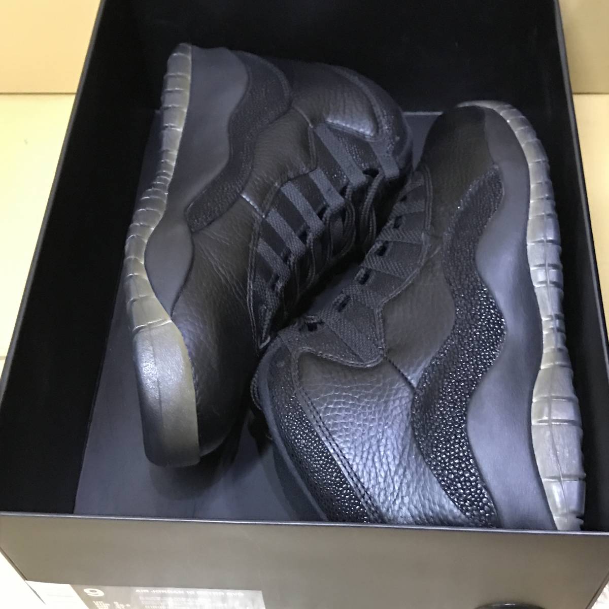 F136[スニーカー］ NIKE AIR JORDAN 10 RETRO OVO ナイキ エア