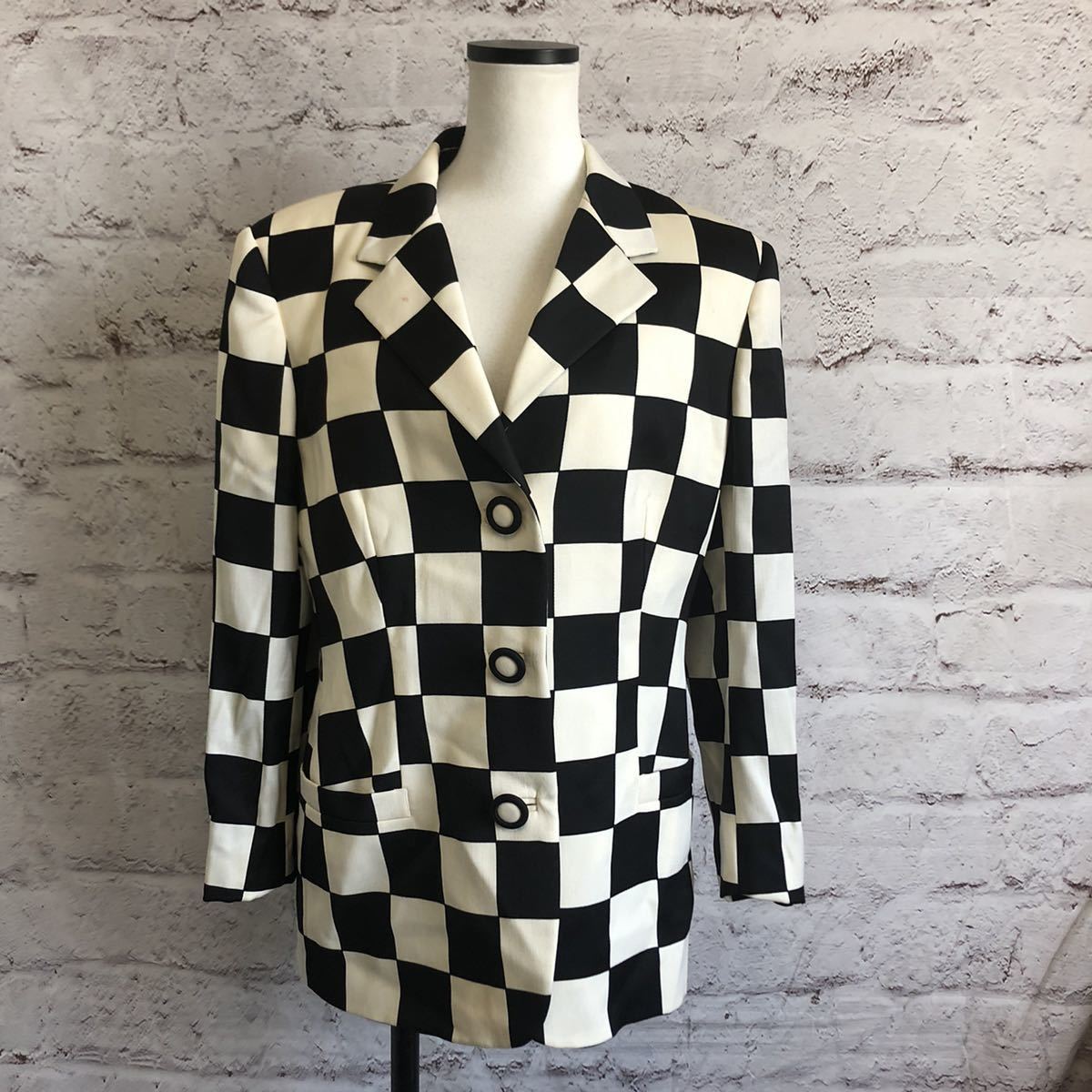 ヴェルサー】 GIANNI VERSACE COUTURE ジャンニ ヴェルサーチ スーツ のダメージ ヴェルサー】 GIANNI VERSACE COUTURE ジャンニ ヴェルサーチ スーツ のダメージ