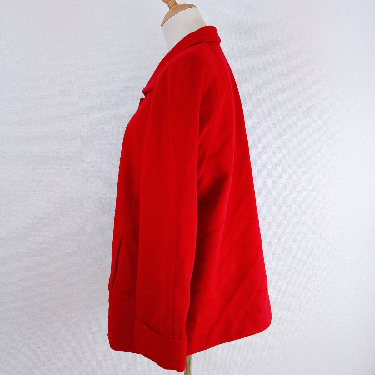 OS511 UNIQLO ユニクロ ピーコート アンゴラ 羊毛 ウール 人気カラー 人気ビッグボタンデザイン きれい色レッド 赤 レディース Mサイズ_画像4