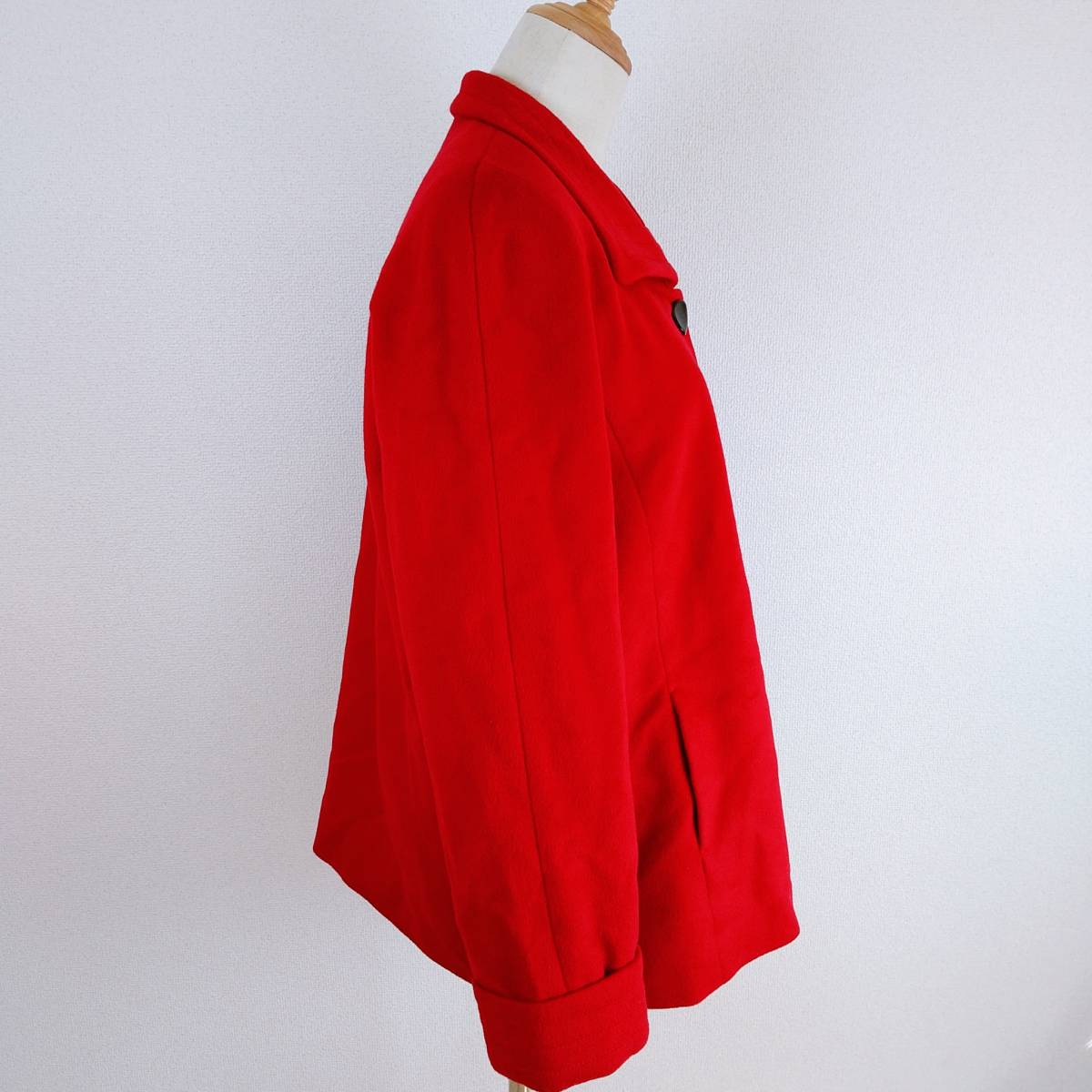 OS511 UNIQLO ユニクロ ピーコート アンゴラ 羊毛 ウール 人気カラー 人気ビッグボタンデザイン きれい色レッド 赤 レディース Mサイズ_画像6