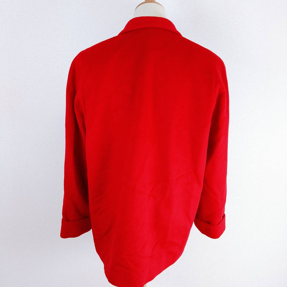 OS511 UNIQLO ユニクロ ピーコート アンゴラ 羊毛 ウール 人気カラー 人気ビッグボタンデザイン きれい色レッド 赤 レディース Mサイズ_画像5