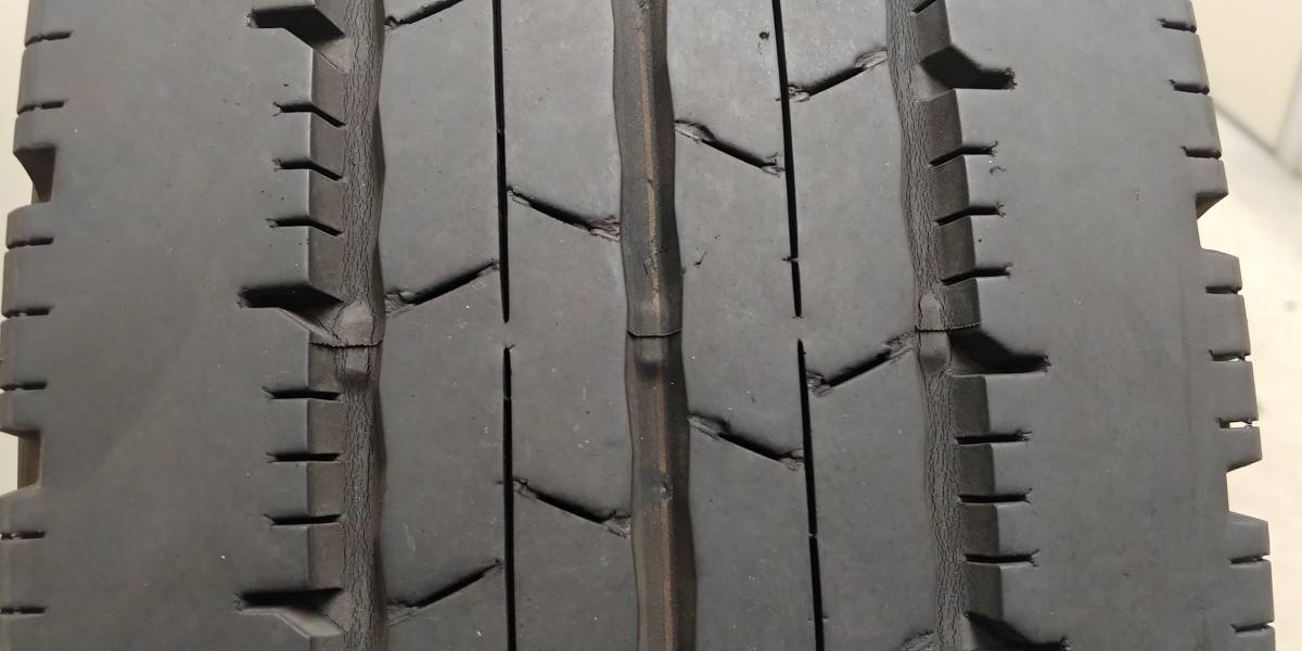 いいたしま ヤフオク! - バリ山 ブリヂストン DURAVIS R205 205/70R16