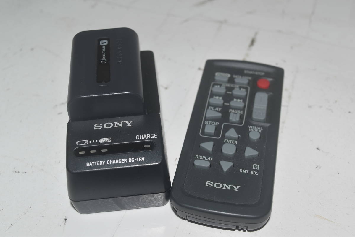 [No.09-014] camera [SONY] Sony HDR-PJ800