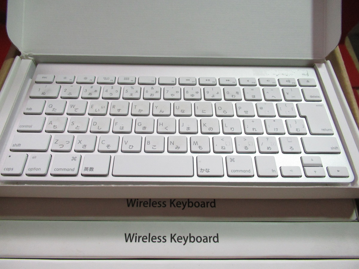 純正 Apple アップル ワイヤレスキーボード A1314 MC184J/B 日本語キーボード Apple Wireless Keyboard JIS配列(ワイヤレスキーボード)|売買されたオークション情報、yahooの商品情報をアーカイブ公開 - オークファン(aucfan.com) 純正 Apple アップル ワイヤレスキーボード A1314 MC184J/B 日本語キーボード Apple Wireless Keyboard JIS配列(ワイヤレスキーボード)|売買されたオークション情報、yahooの商品情報をアーカイブ公開 - オークファン(aucfan.com)