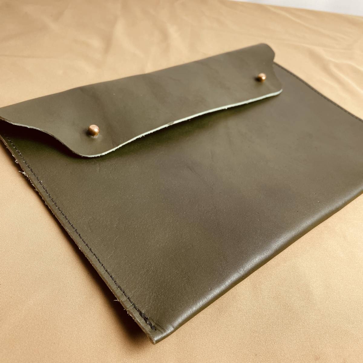 *JAPAN craft * combination .. meat thickness original leather dark green by using . simple . leather clutch bag prejudice hand made made in Japan B3428