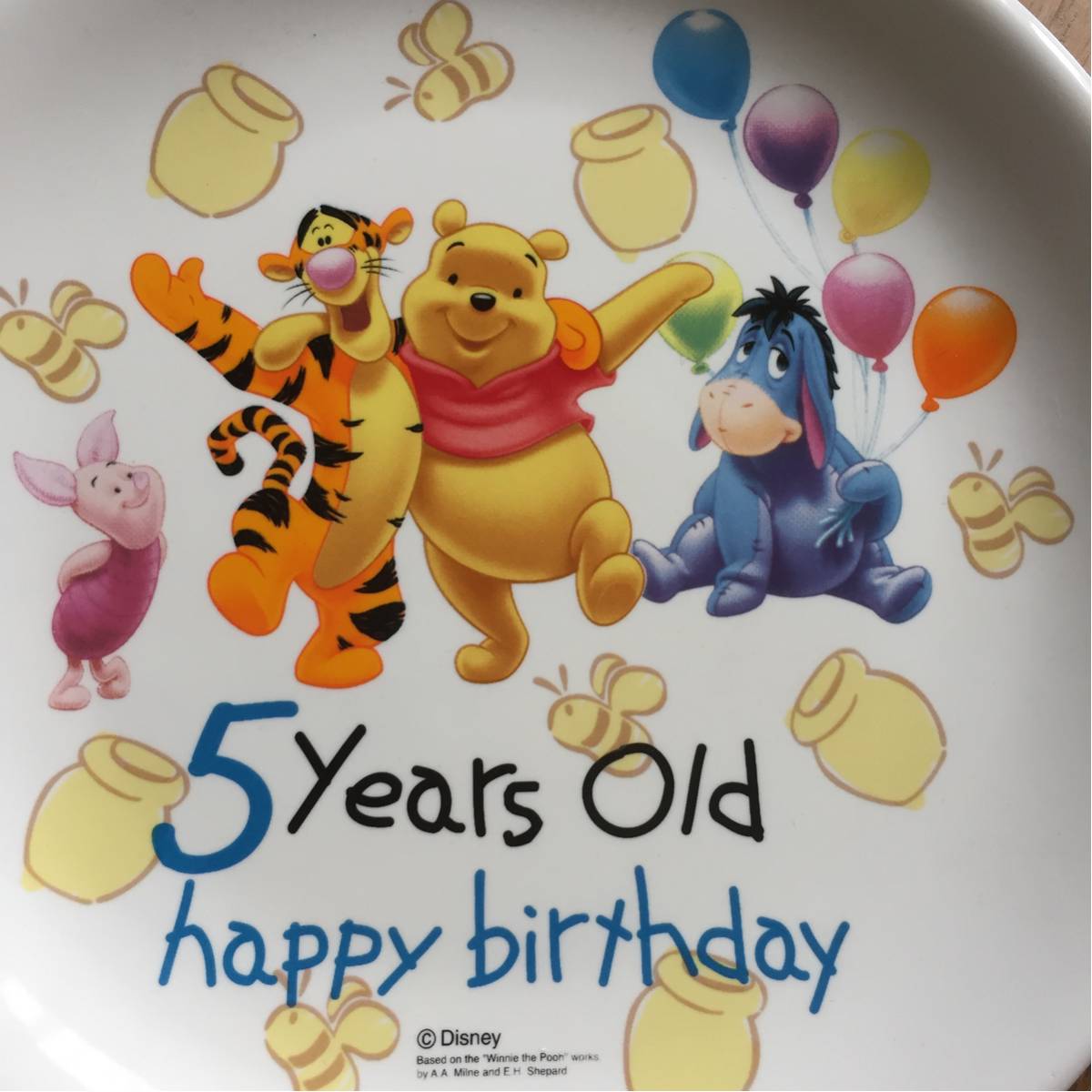 ヤフオク Disney 誕生日プレート皿 5years Old くまのプ