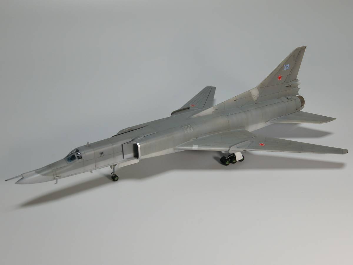 1/144 サニー Tu-22M-2 バックファイアーB(完成品) | udaytonp.com.br