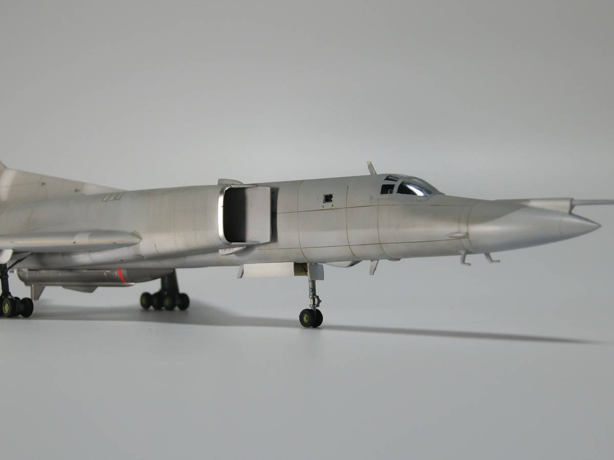 1/144 サニー Tu-22M-2 バックファイアーB(完成品) | udaytonp.com.br
