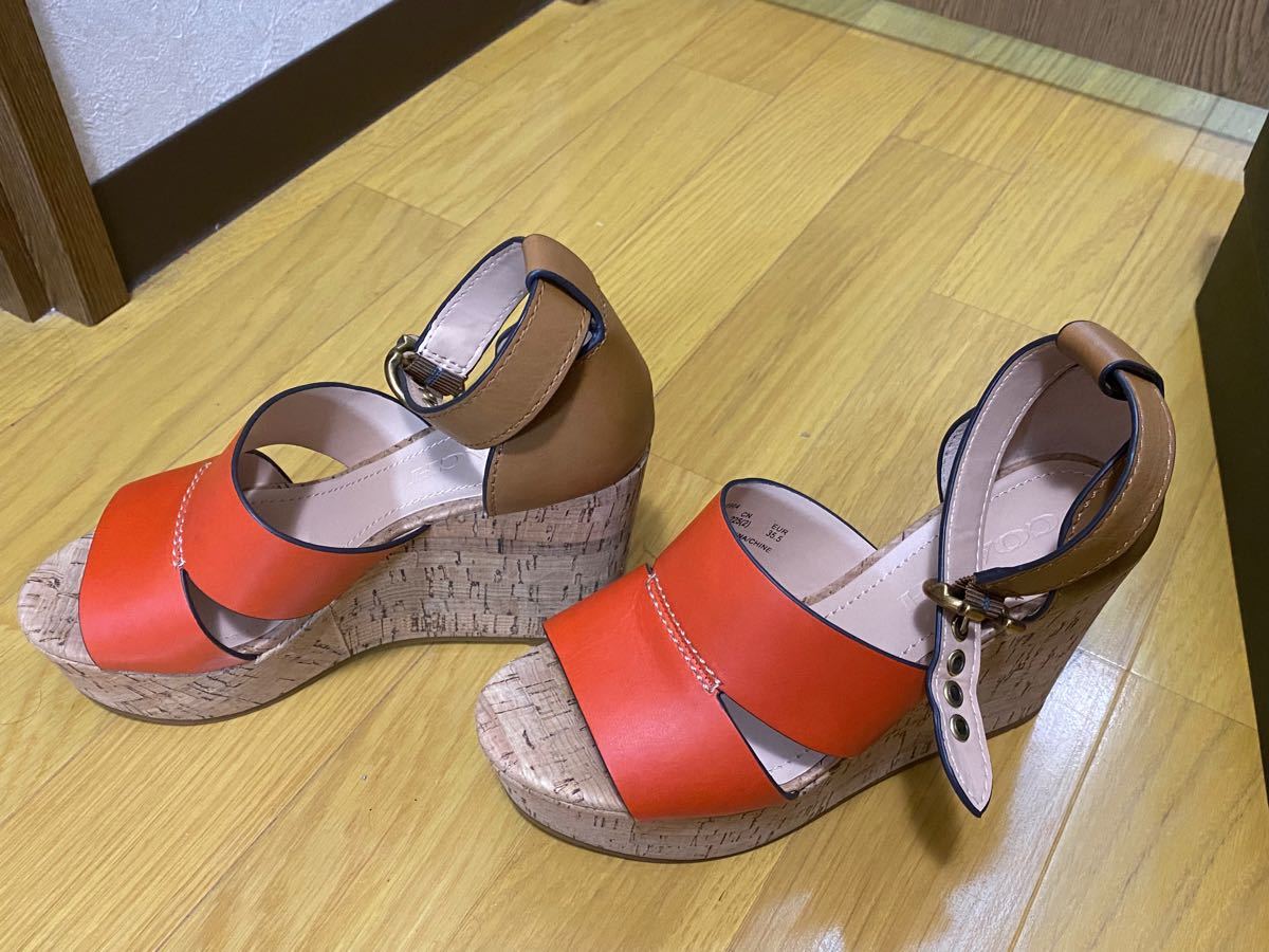 コーチ 厚底 ウェッジ サンダルCOACH ISLA LTR WEDGE|PayPayフリマ