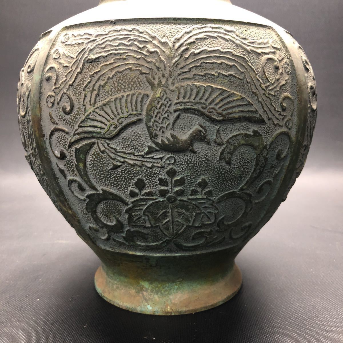 ダイゾー ナチュラル 鋳銅 金属製の花瓶、壺、鋳造品 皇室御用達 
