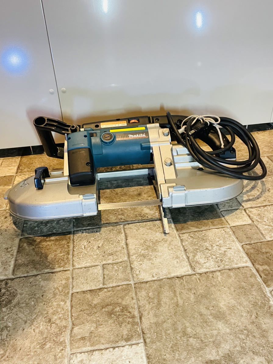 Makita ポータブルバンドソー 2107FW + 替え刃3枚 lp2m.ustjogja.ac.id