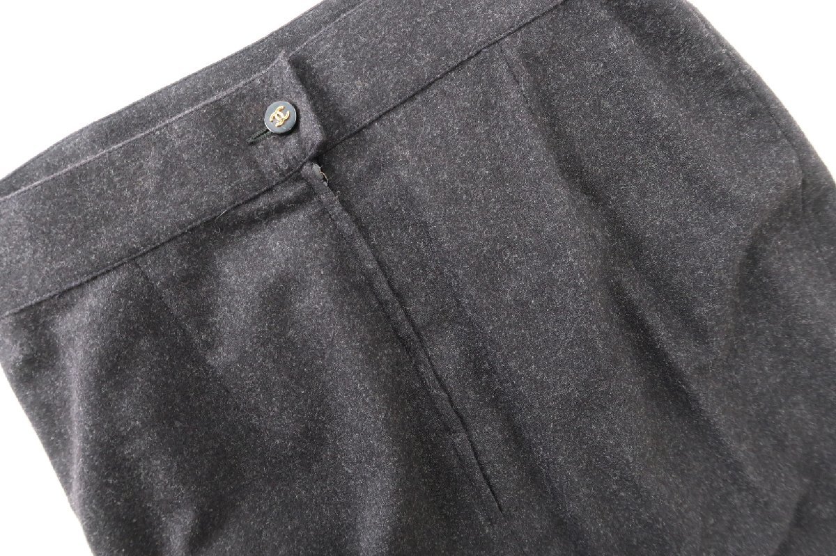 特価 美品 シャネル ウール スカート ブラック ココボタン 36 ボトムス ココマーク スーツ(ミニスカート)