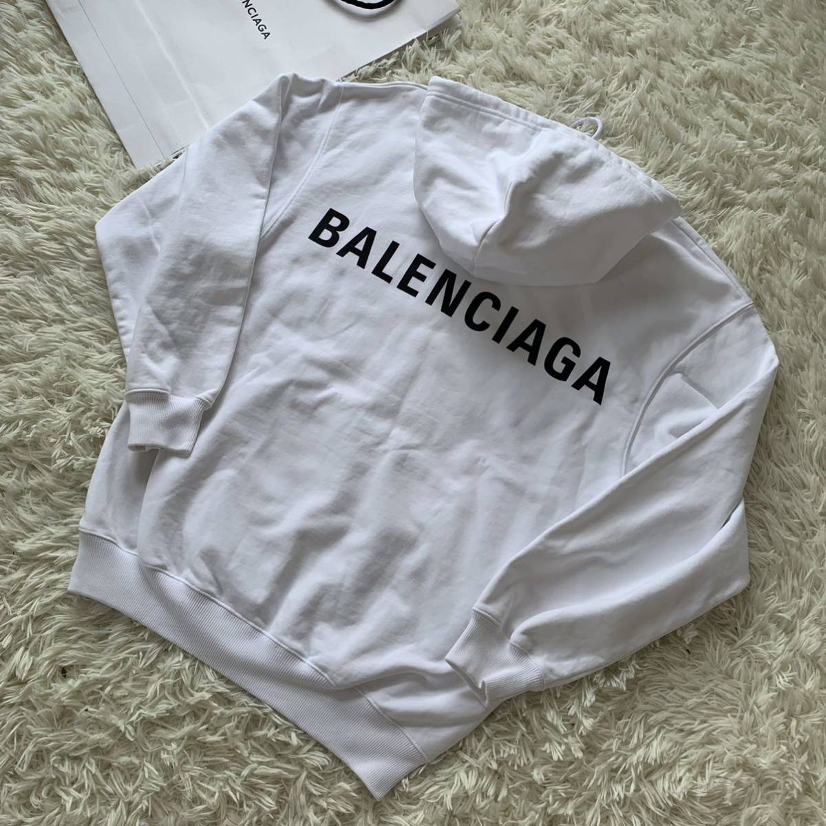 1円 美品 BALENCIAGA バレンシアガ バックロゴプリント オーバーサイズ