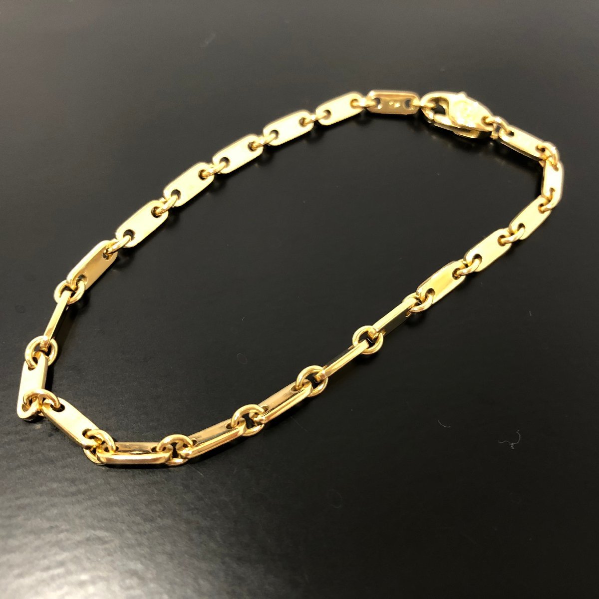 【新品磨き済み】Cartier カルティエ フィガロ ブレスレット イエローゴールド アクセサリー チェーン K18 750 カード有　ジュエリー _画像1