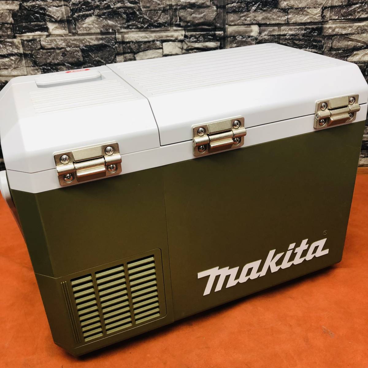 マキタ(makita) CW003G 充電式保冷温庫 オリーブグリーン7L 18V/40V