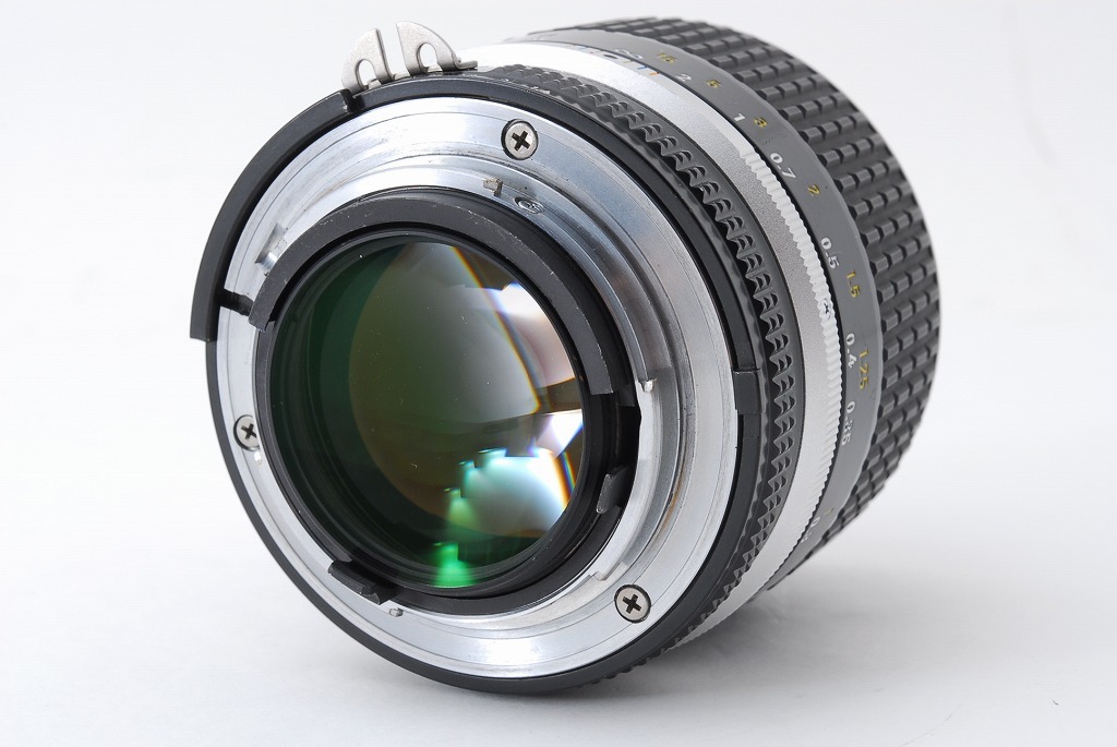 2879 Nikon Ai-S 35mm F1.4 Nikkor ニコン 単焦点 レンズ | sweatreno.com