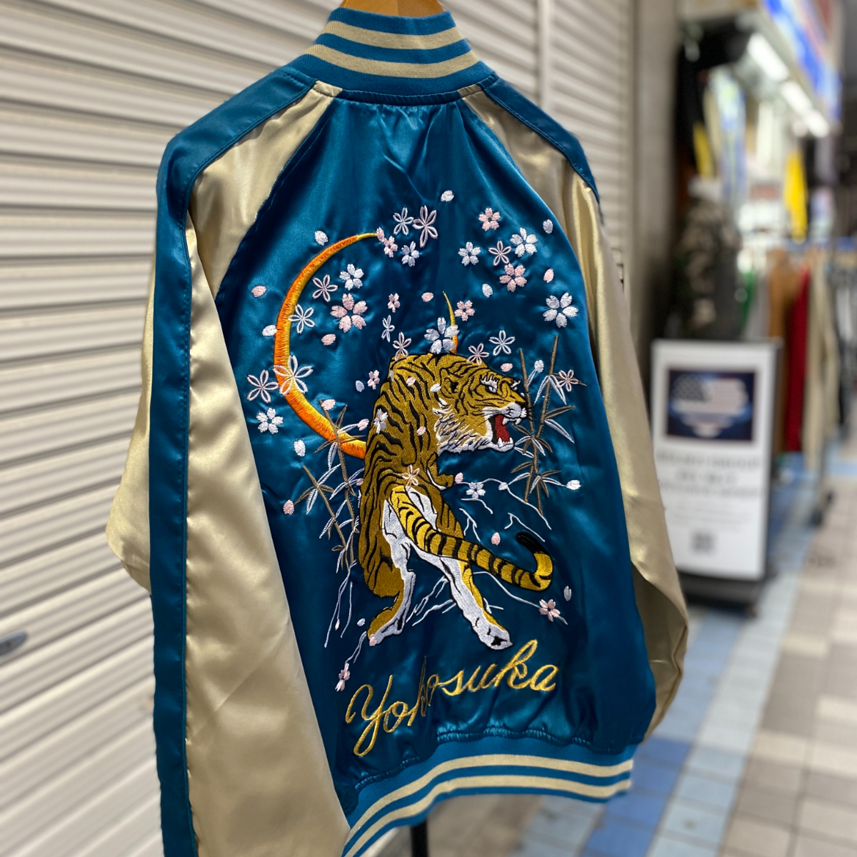 海外 新品 未使用 矢沢永吉プレミアムモルツ レアスカジャン asakusa