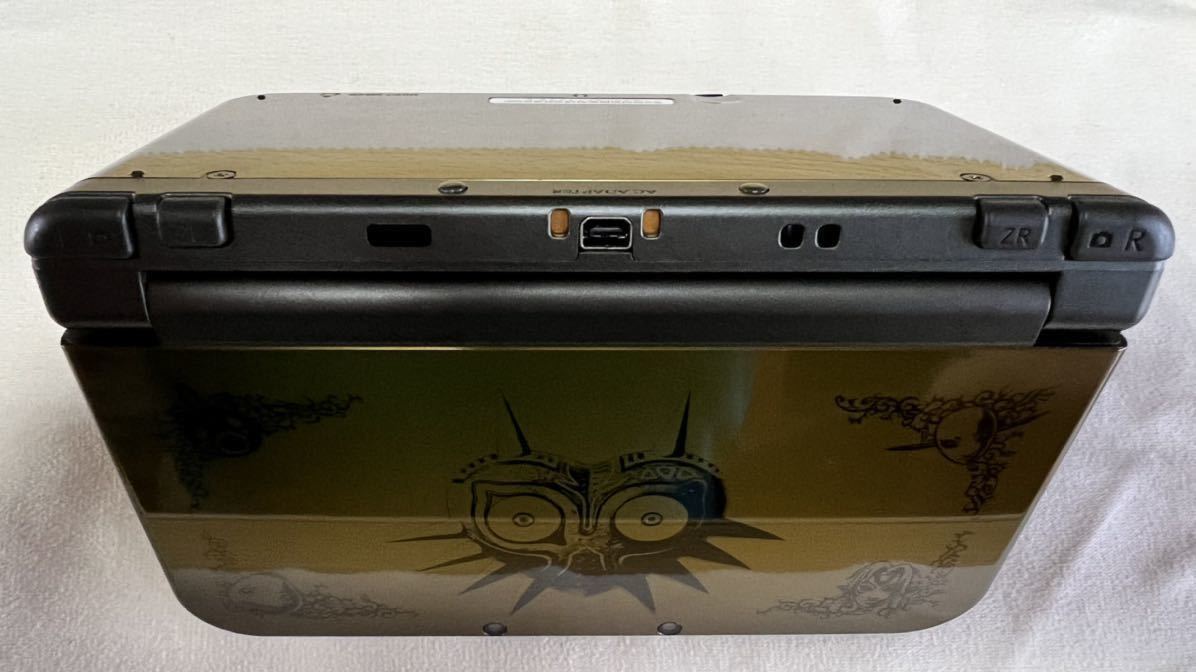Newニンテンドー3DS LL ゼルダの伝説 ムジュラの仮面 3D パック 充電器