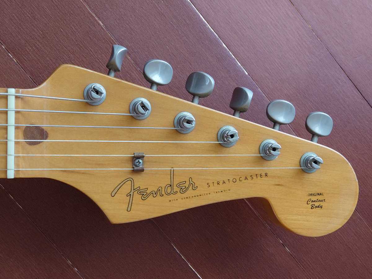 ビンテージ Fender JAPAN Eシリアル ST-57 Stratocaster エレキギター 