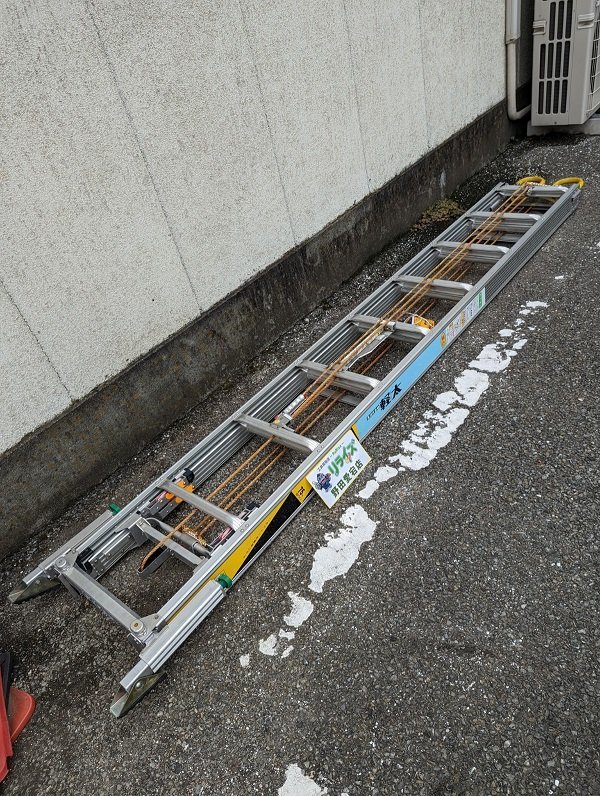 店頭引取限定】ナカオ 三連伸縮はしご 軽太 ALT-8.3 ①