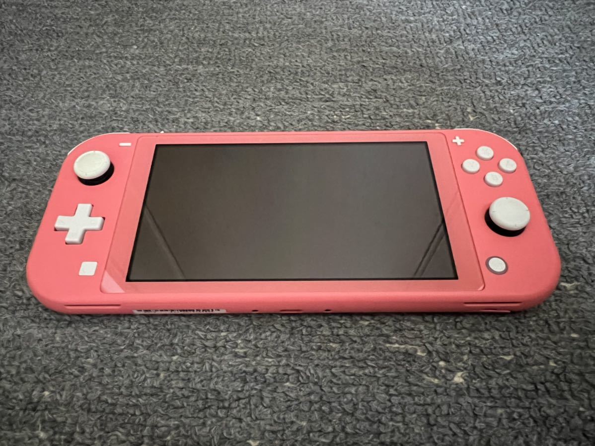 (中古) Nintendo switch Lite ニンテンドー スイッチ ライト コーラル 本体のみ 動作良好 動作確認済み 状態B ややキズあり  (送料無料）