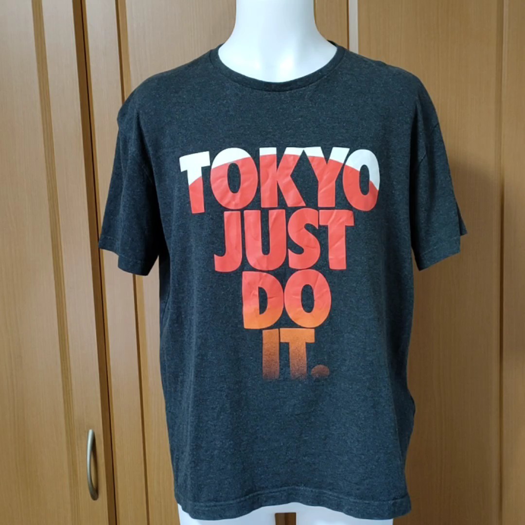 ナイキ半袖TシャツXL　チャコールグレー【TOKYO JUST DO IT.】東京っ子/都民へ♪　少し厚手で少し起毛感ある綿素材