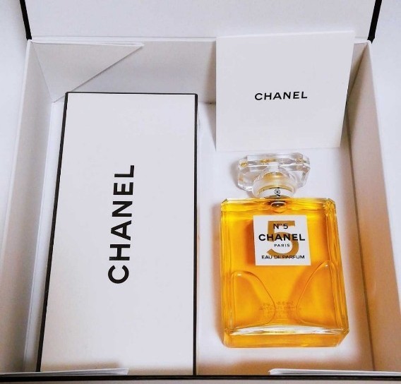 ほぼ新品☆シャネルNo.5☆オードゥパルファム(ヴァポリザター)100ml