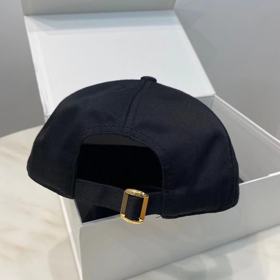 良質 CELINE(セリーヌ)ベースボールキャップコットンギャバジン 野球
