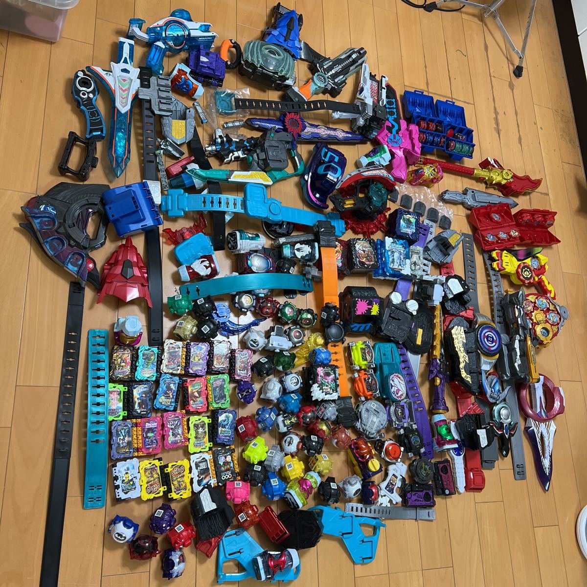 Dettagli dell'articolo 仮面ライダー 戦隊 ウルトラマン 変身ベルト