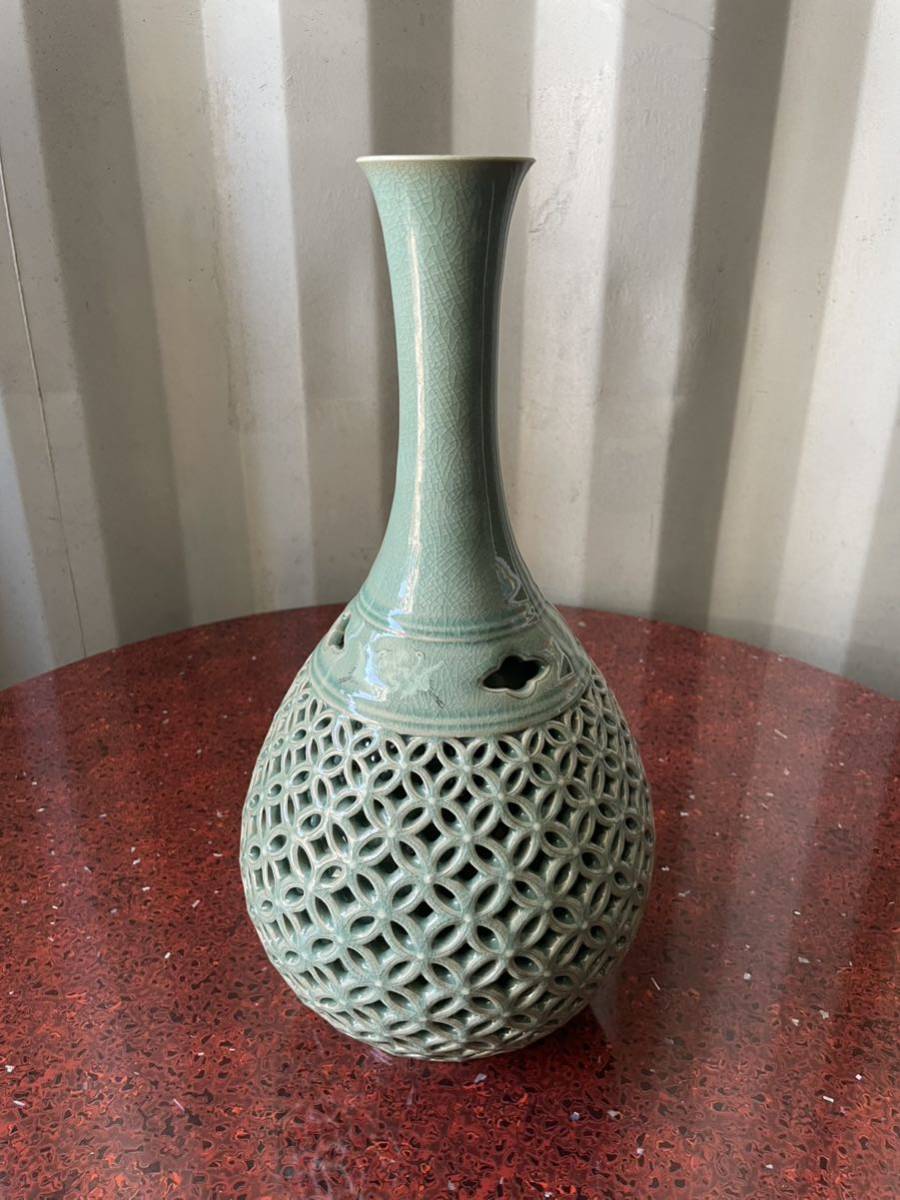 稀少☆品☆古美術 朝鮮古陶磁器 韓国人間国宝 柳海剛 高さ 約40cm 透彫