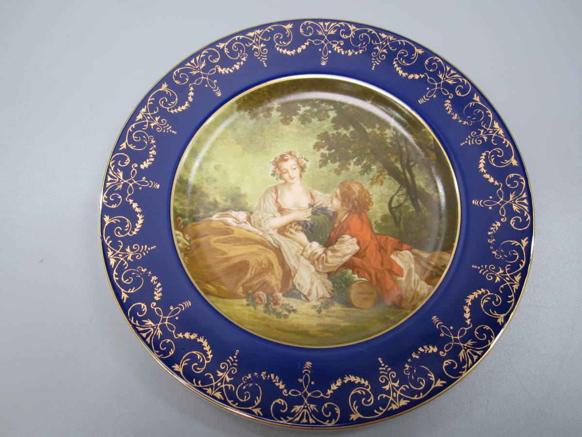 RS　中世のヨーロッパ風の絵のキャビネットプレート　飾り皿　19㎝