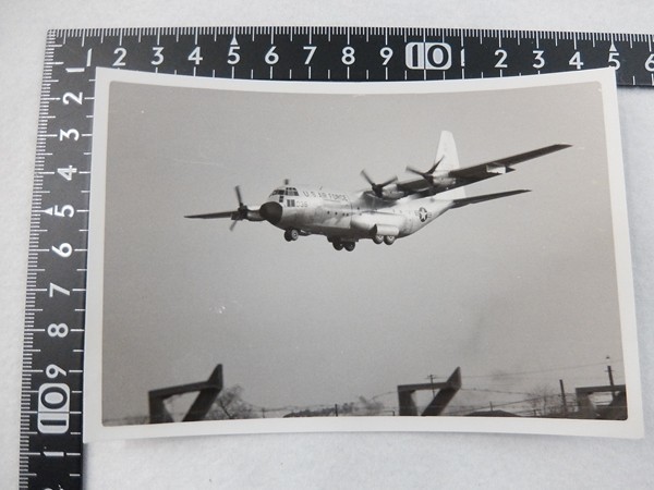 220515C■昔の航空機の写真■■昭和38年1月15日■09の画像1