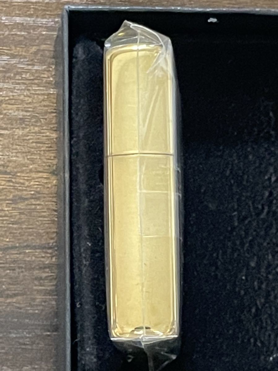 zippo Marlboro GOLD 限定品 マルボロ ゴールド 1997年製 年代物 ソリッドブラス SOLID BRASS デットストック ケース 保証書_画像6