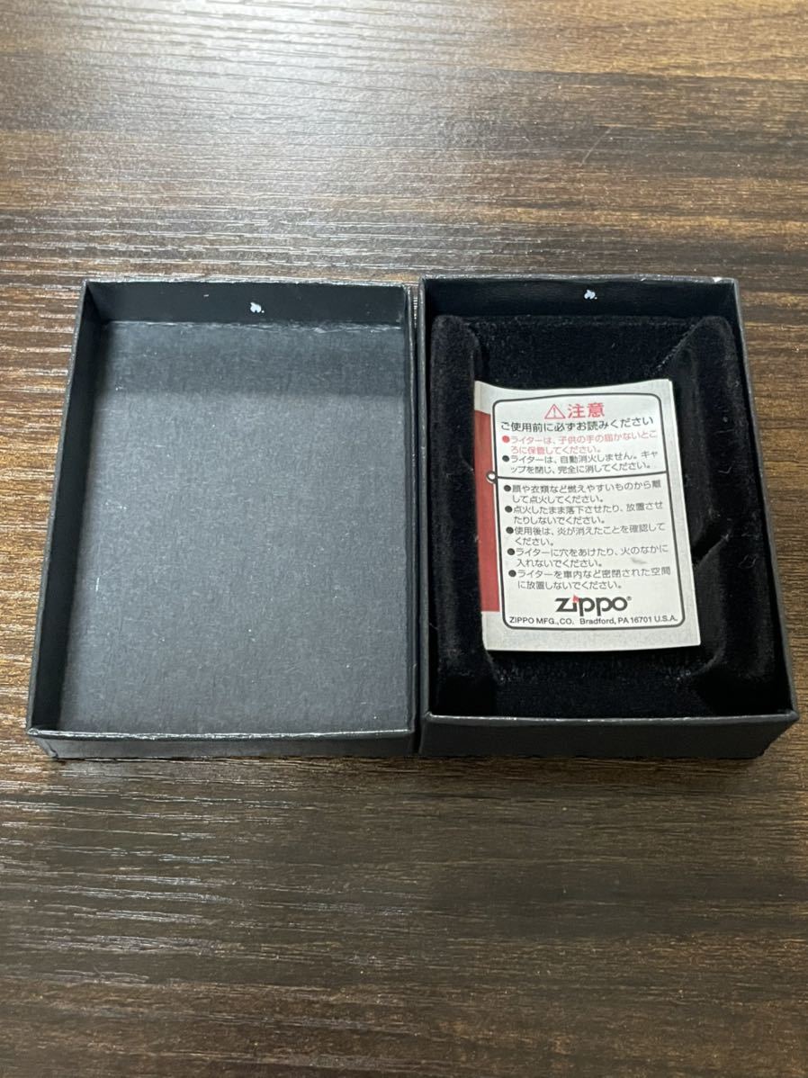 zippo Marlboro GOLD 限定品 マルボロ ゴールド 1997年製 年代物 ソリッドブラス SOLID BRASS デットストック ケース 保証書_画像10