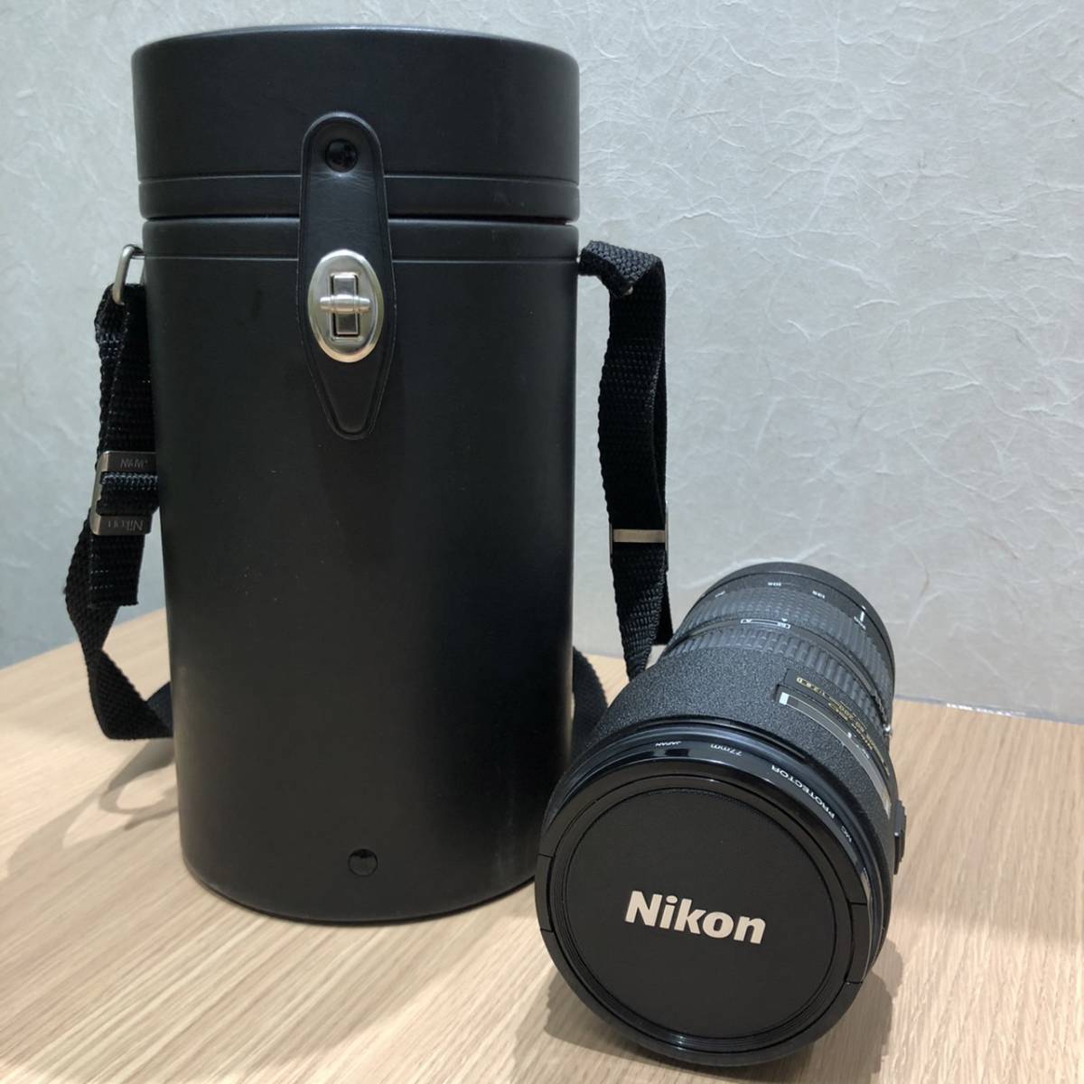 高い素材】 Nikon CL-43A レンズケース