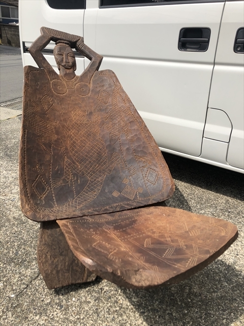 アフリカ コートジボワール バウレ族 折畳椅子 | paradaabogados.com