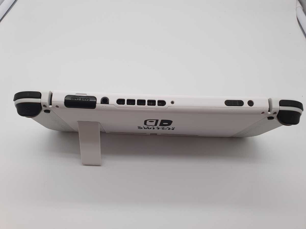 激レア 送料込 未対策機 スーパーカスタムカラー白/黒 任天堂 激レア 送料込 未対策機 スーパーカスタムカラー白/黒 任天堂