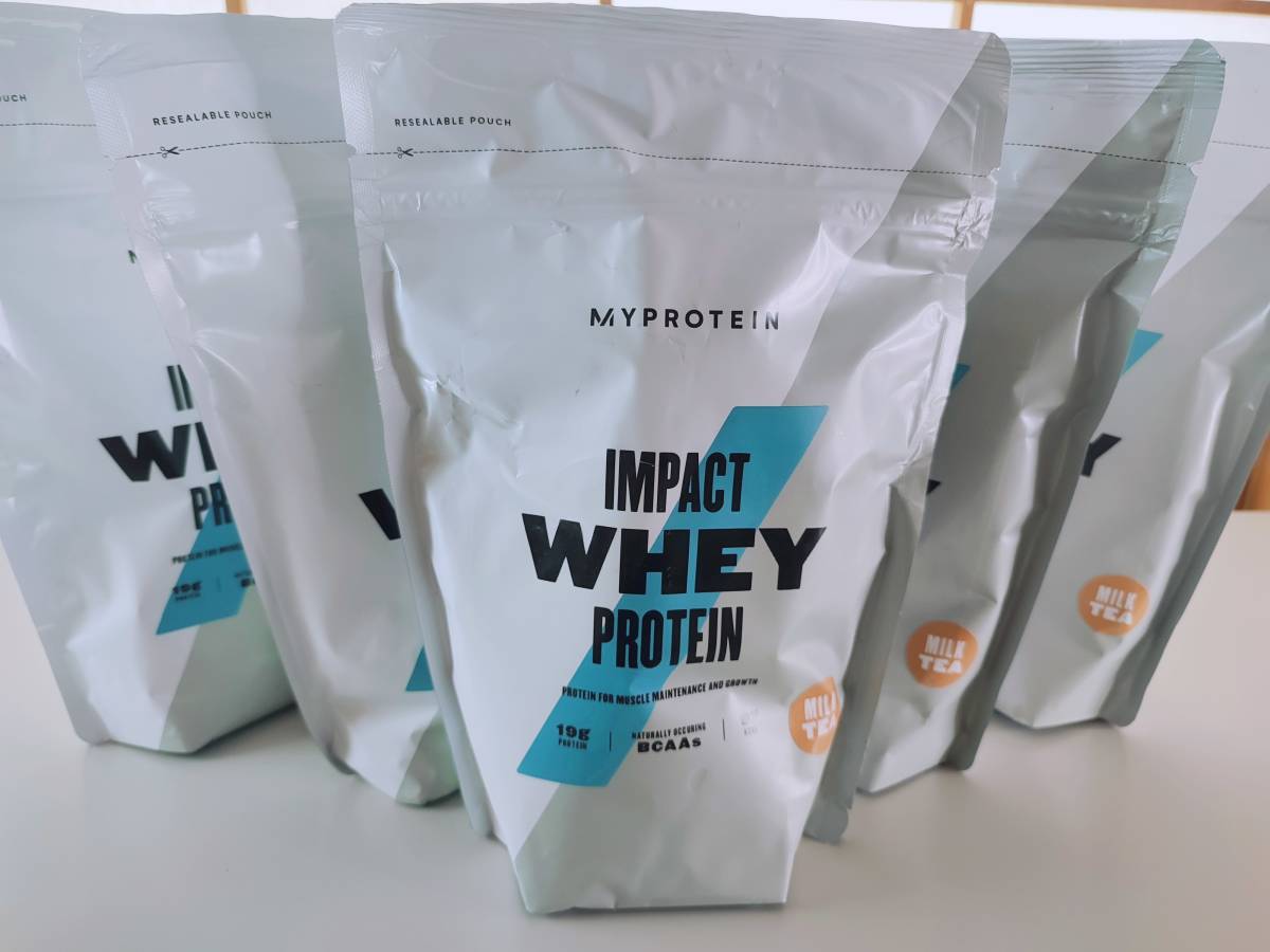 PayPayフリマ｜マイプロテイン Myprotein Impact ホエイプロテイン ミルクティー味 500g 5個セット 2 5kg