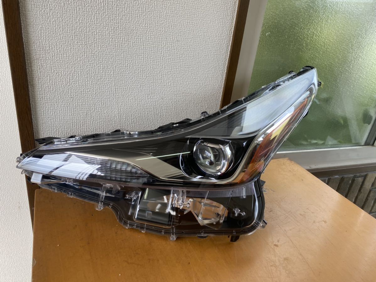 ZVW50 後期 プリウス 左 LED ヘッドライト 50-