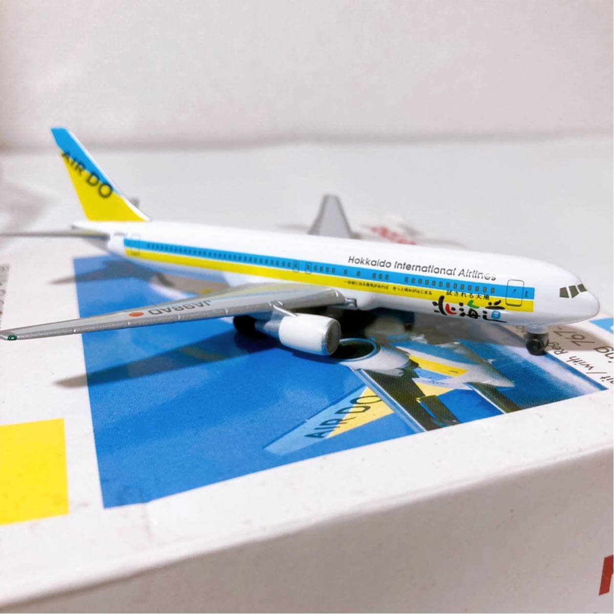 herpa AIR DO ボーイング 767-300ER 1/500 【エアドゥ　Boeing 767-300ER】ヘルパ_画像1