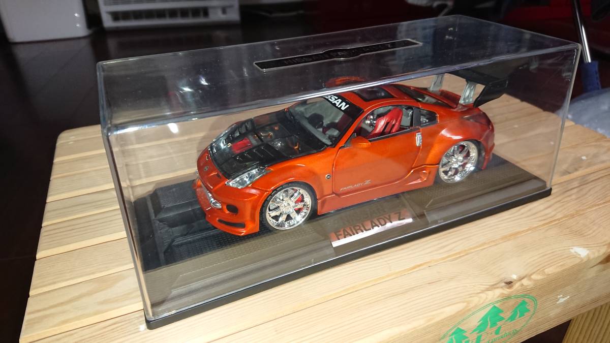 ★美品　KENTOYS★NISSAN FAIRLADY Z★1/24　ダイキャストモデル★台座・ケース付★イルミネーション点灯_画像1