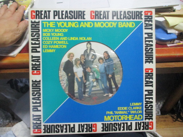 ヤング・アンド・ムーディー・バンド VS モーターヘッド YOUNG AND MOODY BAND VS MOTORHEAD グレイト・プレジャー GREAT PLEASURE ミニLP _画像1