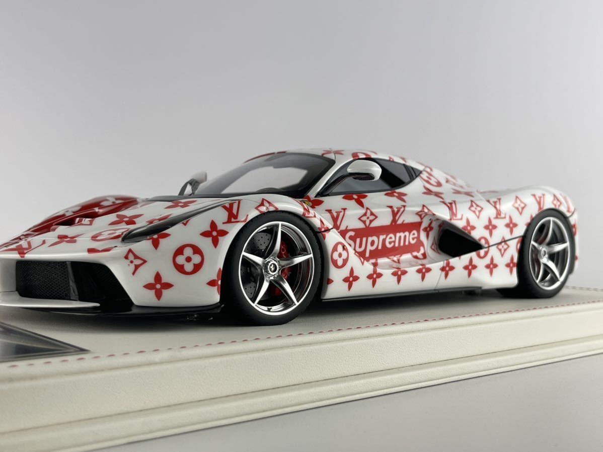 1/18 Davis & Giovanni Ferrari LaFerrari Rosso Corsa / White with