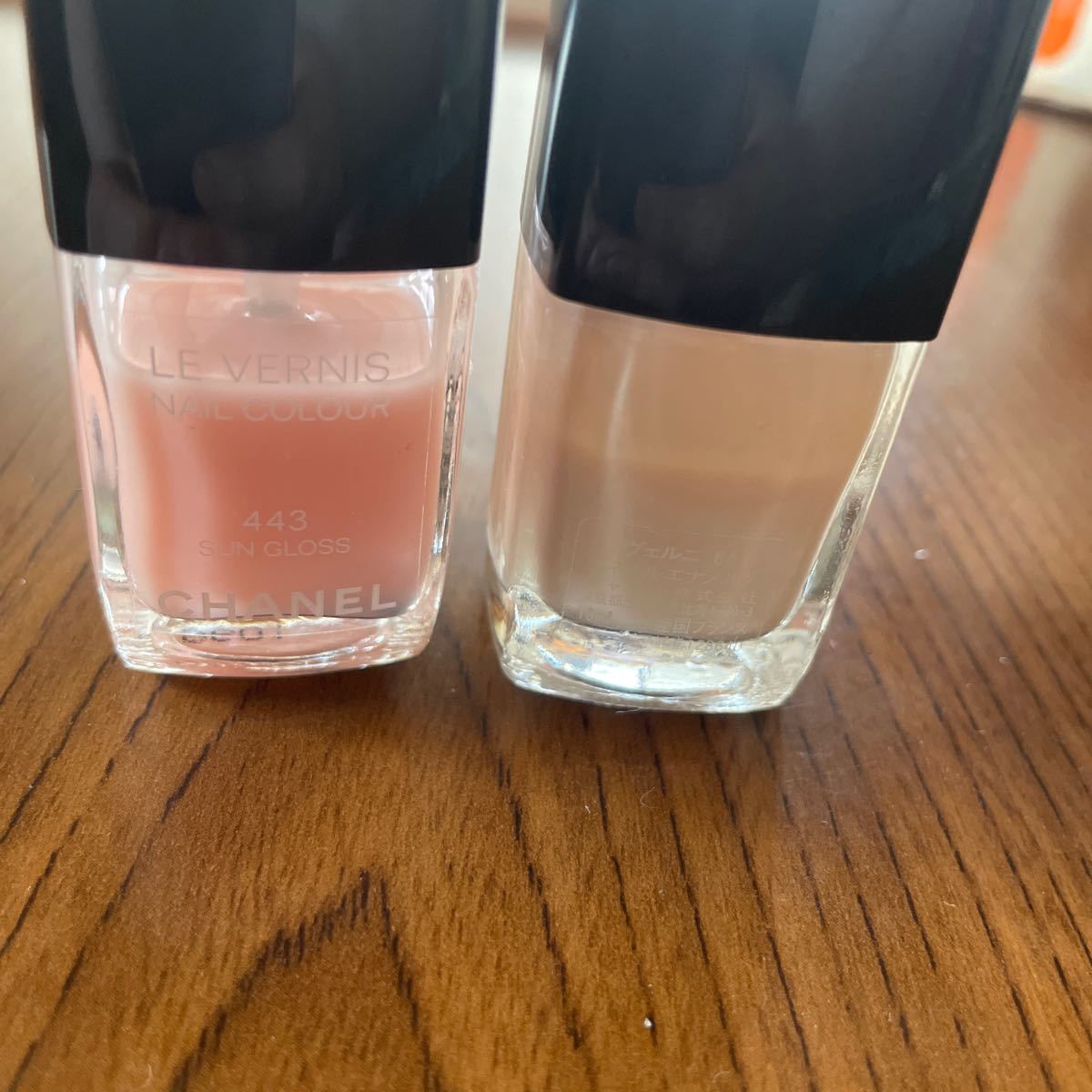 CHANEL シャネル ヴェルニ シャネルマニキュア 443 64 2本セット|PayPayフリマ シャネル ヴェルニ 443 ネイルカラー