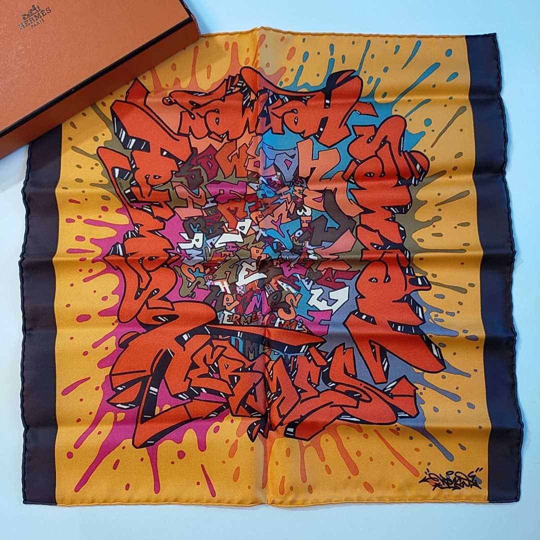 新品　未使用品　エルメス ガブローシュ　スカーフ グラーフ　KONGO 45カレ　HERMES SCARF _画像1