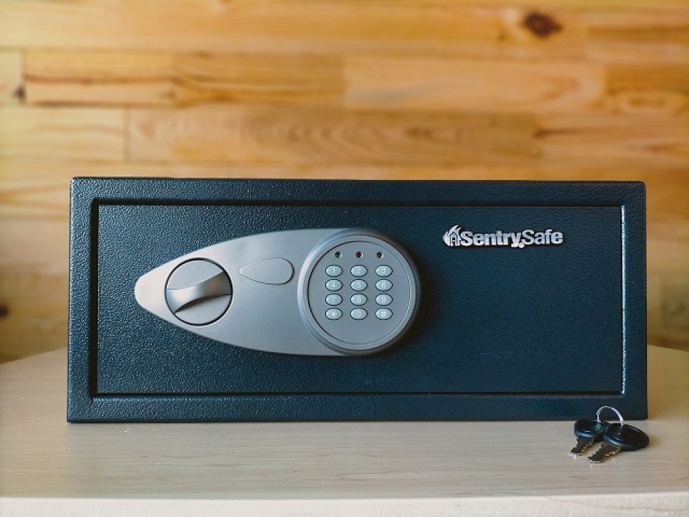  storage goods *Sentry Safe cent Lee numeric keypad type personal security storage cabinet 24L safe 