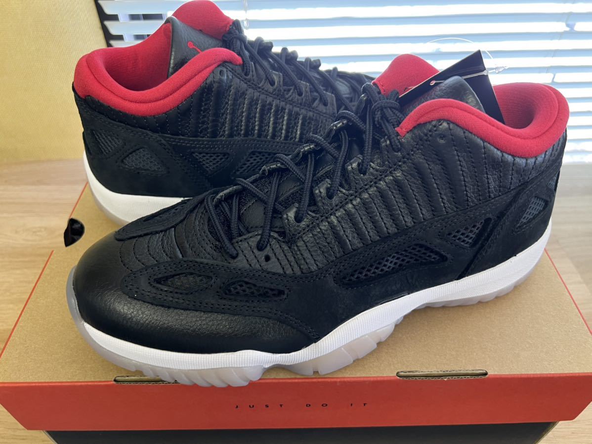 NIKE AIR JORDAN 11 LOW IE BRED ナイキ　エアジョーダン11 スニーカー 919712-023 27cm 新品未使用_画像1