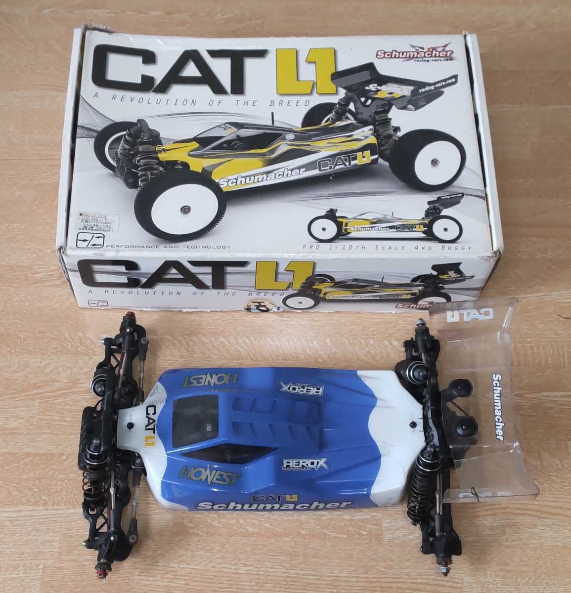 Yahoo!オークション - Schumacher CAT L1 中古品 キズ付